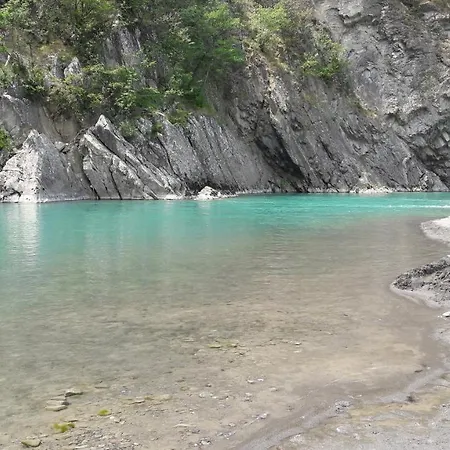 Vandrerhjem Valtrebbia *