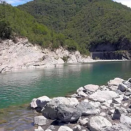 אכסניה Valtrebbia *